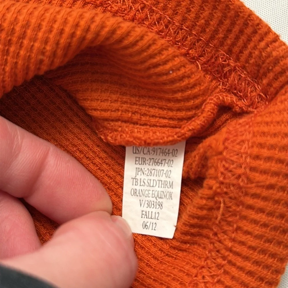GAP orange waffle